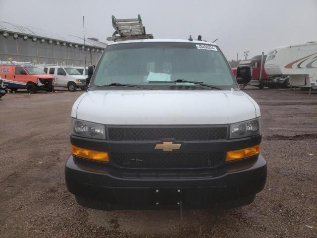 2022 Chevrolet Express G2500