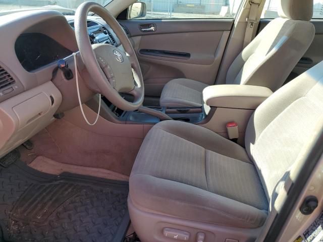 2005 Toyota Camry LE