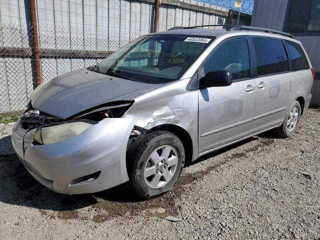 2006 Toyota Sienna CE