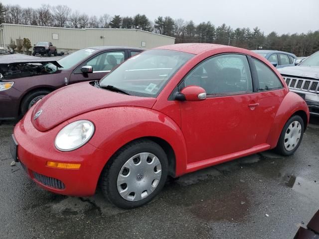 2010 Volkswagen New Beetle