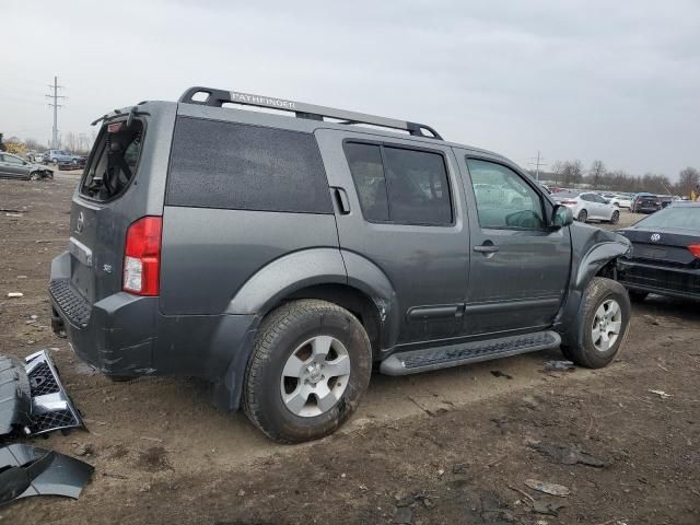 2005 Nissan Pathfinder LE