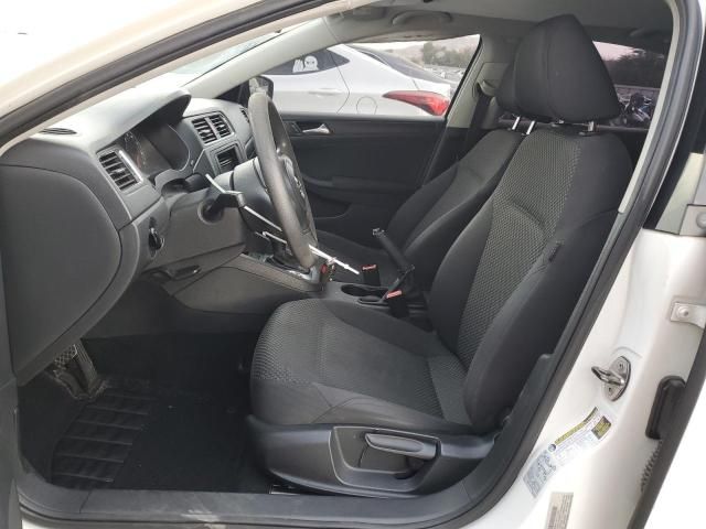 2011 Volkswagen Jetta Base