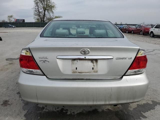 2005 Toyota Camry LE