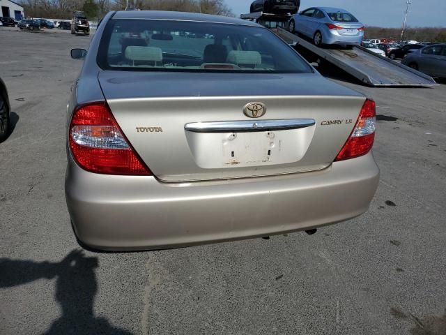 2004 Toyota Camry LE