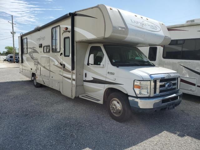 2013 Ford Econoline E450 Super Duty Cutaway Van