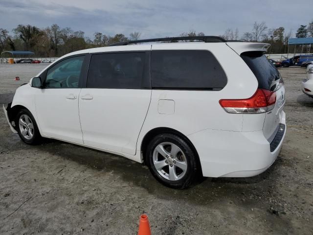 2012 Toyota Sienna LE