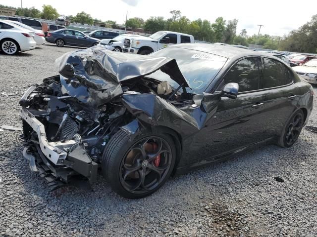 2017 Alfa Romeo Giulia TI