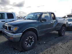 Salvage cars for sale from Copart Eugene, OR: 1997 Toyota Tacoma Xtracab