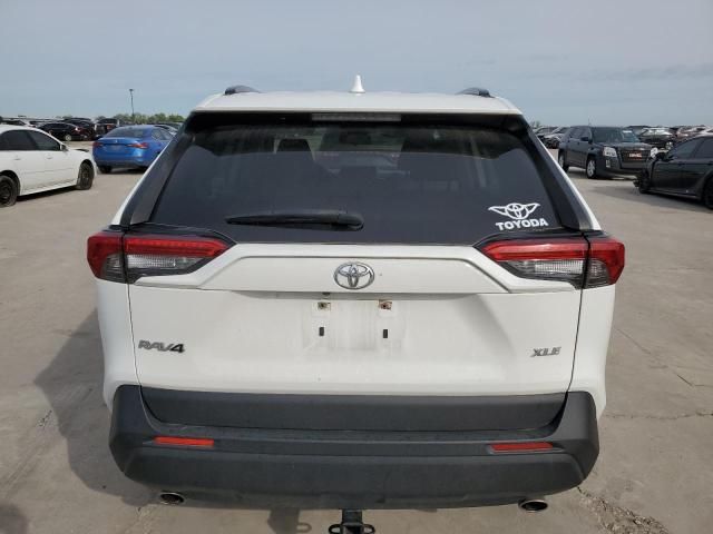 2020 Toyota Rav4 XLE