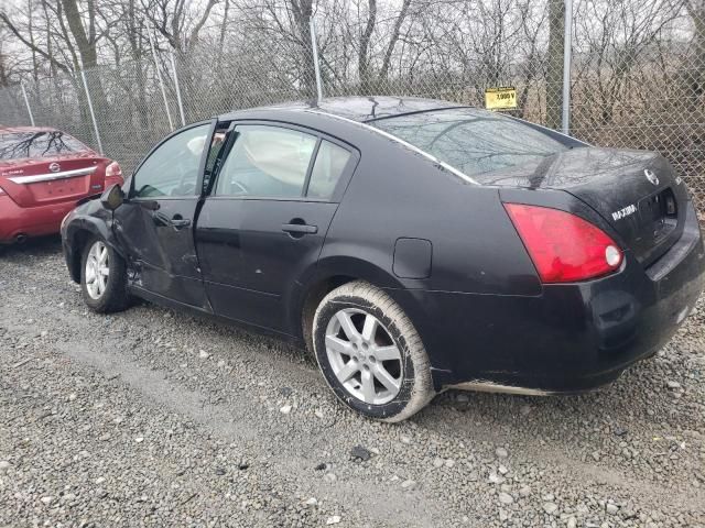 2005 Nissan Maxima SE