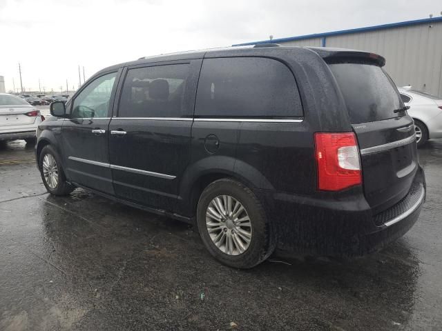 2013 Chrysler Town & Country Limited