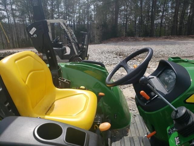 2021 John Deere 3025E