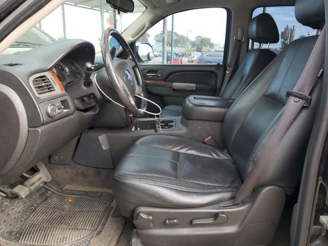 2012 Chevrolet Suburban C1500  LS