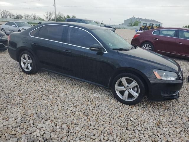 2012 Volkswagen Passat SE