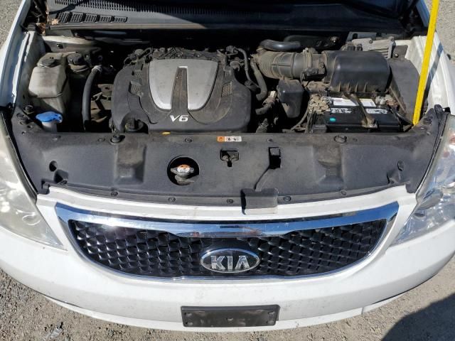 2014 KIA Sedona LX