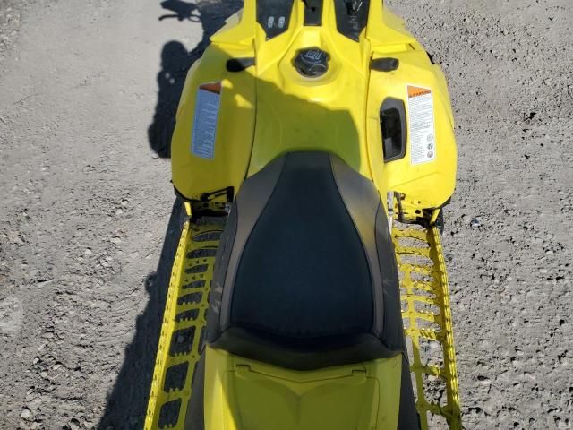 2015 Skidoo Sumit