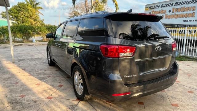 2016 KIA Sedona LX