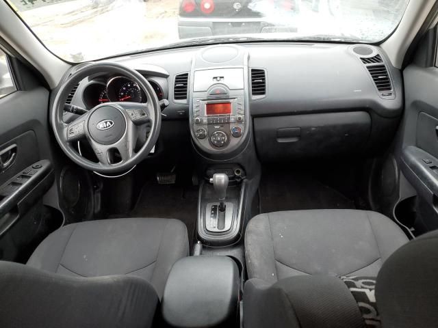 2010 KIA Soul +