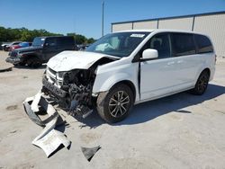 Salvage vehicles for parts for sale at auction: 2018 Dodge Grand Caravan GT