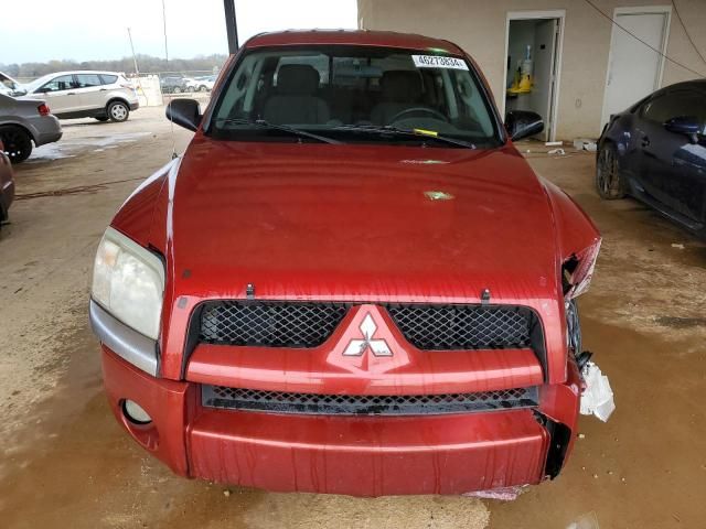 2008 Mitsubishi Raider LS