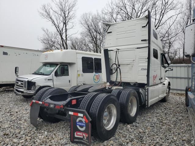 2022 Volvo VN VNL