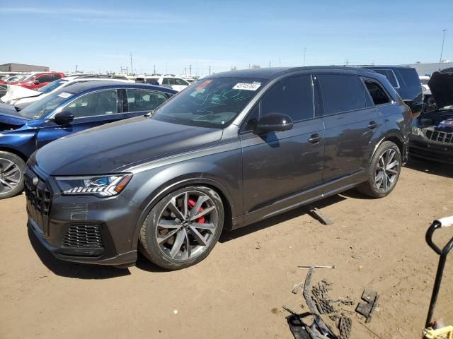 2023 Audi SQ7 Prestige