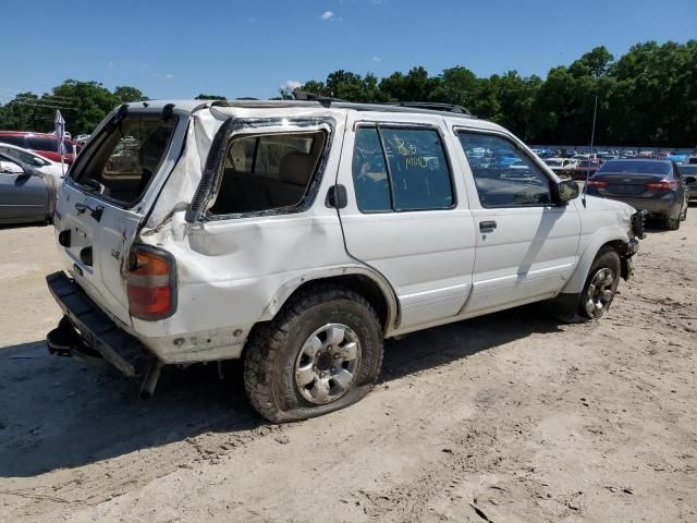 1999 Nissan Pathfinder XE