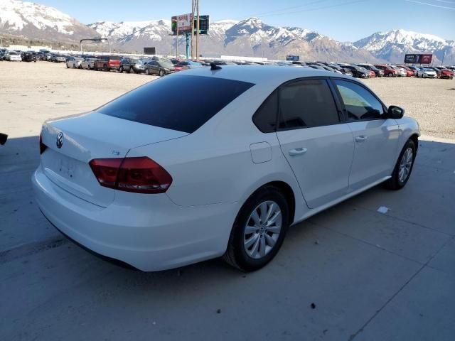 2015 Volkswagen Passat S