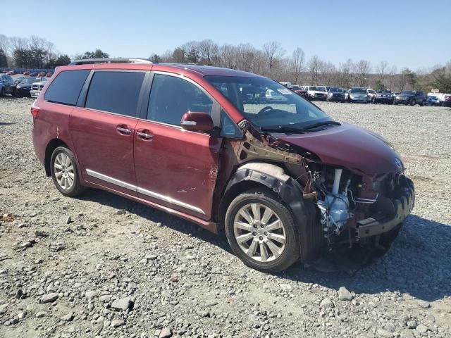 2016 Toyota Sienna XLE