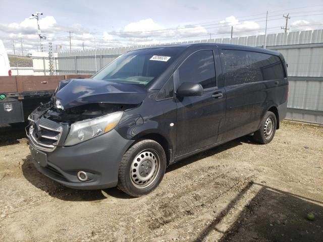 2016 Mercedes-Benz Metris