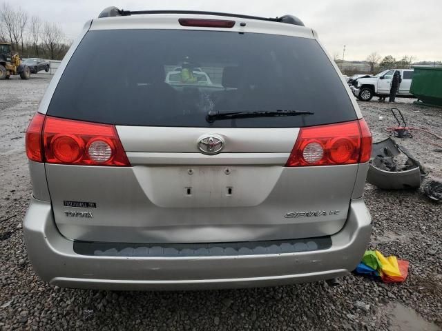 2010 Toyota Sienna CE