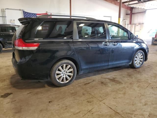 2012 Toyota Sienna XLE