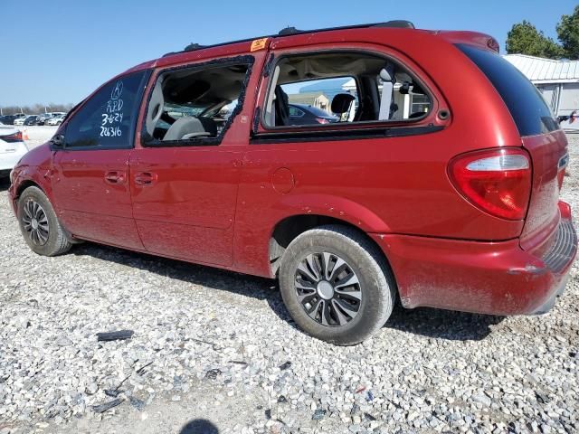 2005 Chrysler Town & Country LX