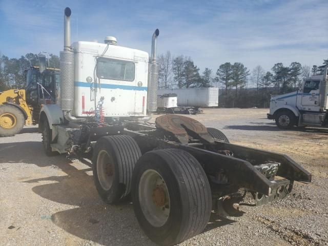 2007 Kenworth Construction T800