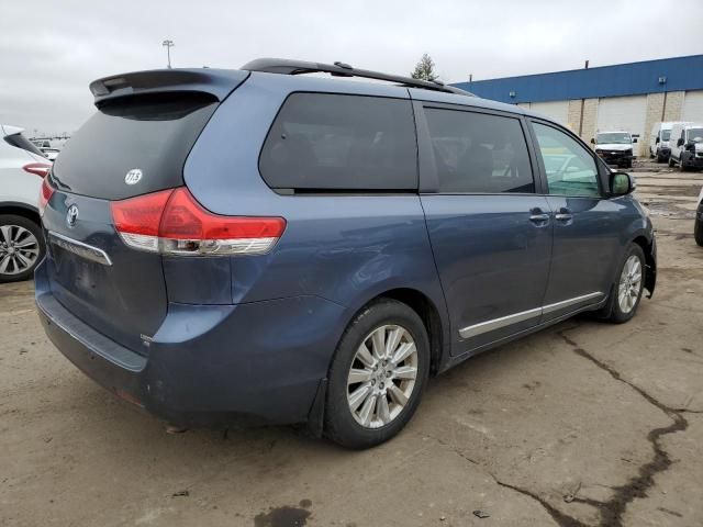 2013 Toyota Sienna XLE