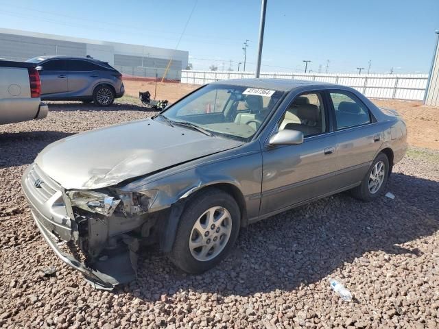 1999 Toyota Camry LE