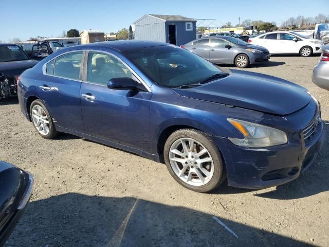 2010 Nissan Maxima S