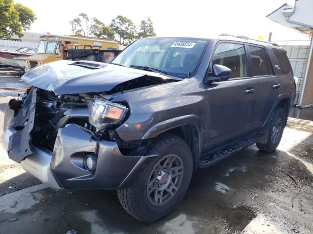 2018 Toyota 4runner SR5/SR5 Premium