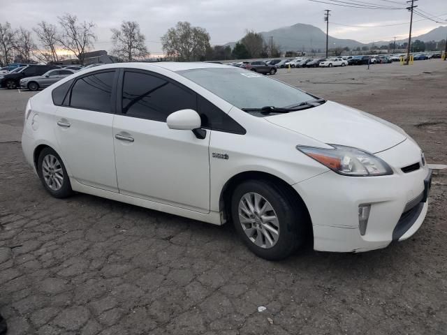 2014 Toyota Prius PLUG-IN