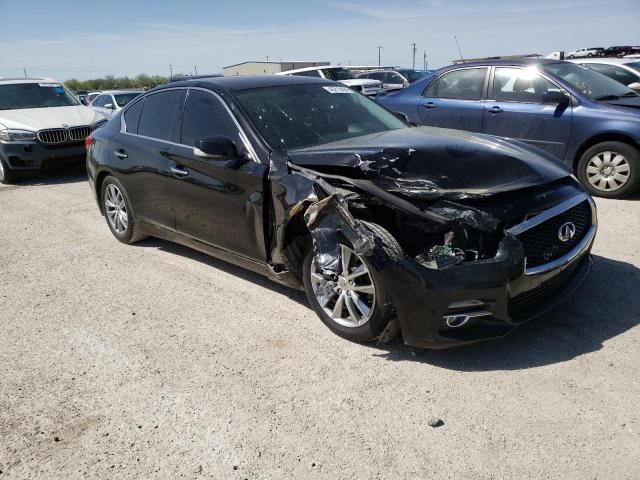 2015 Infiniti Q50 Base