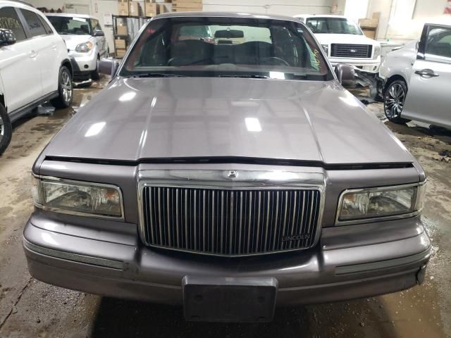 1995 Lincoln Town Car Executive