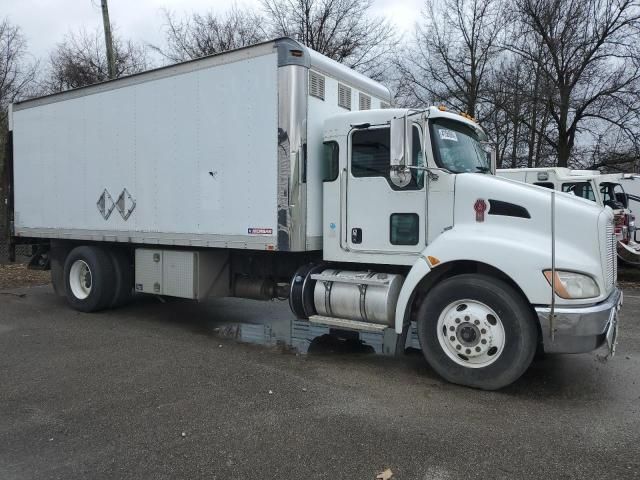 2013 Kenworth Construction T370