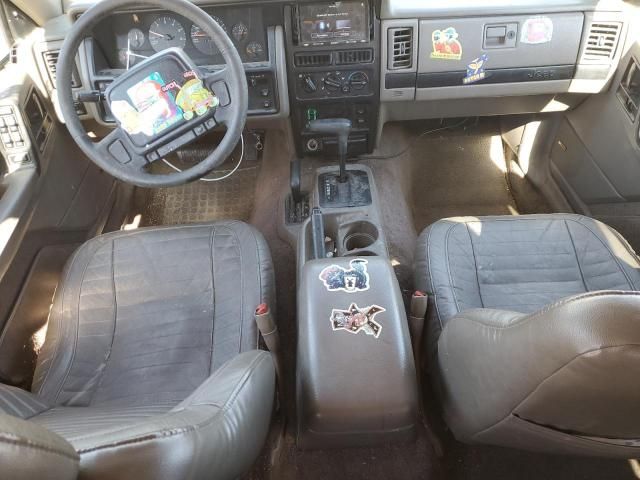 1995 Jeep Grand Cherokee Laredo