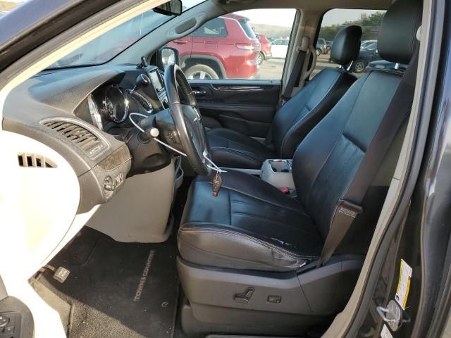 2012 Chrysler Town & Country Touring