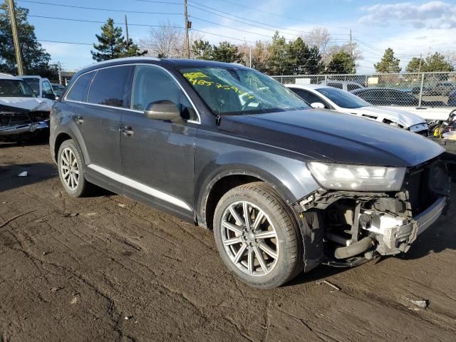 2017 Audi Q7 Premium Plus