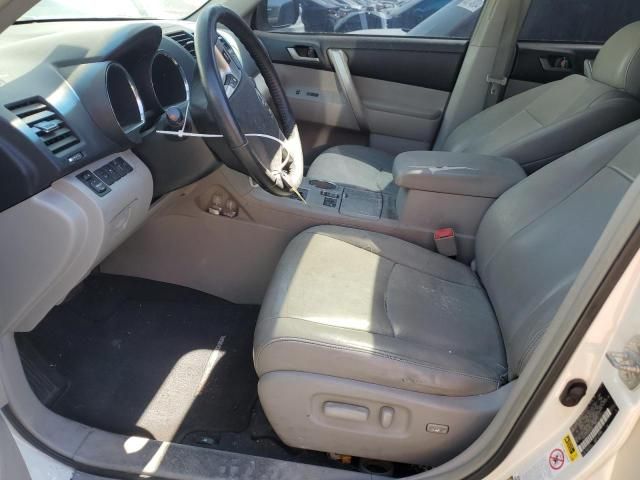 2013 Toyota Highlander Base