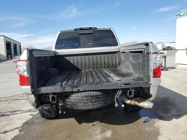 2017 Nissan Titan SV