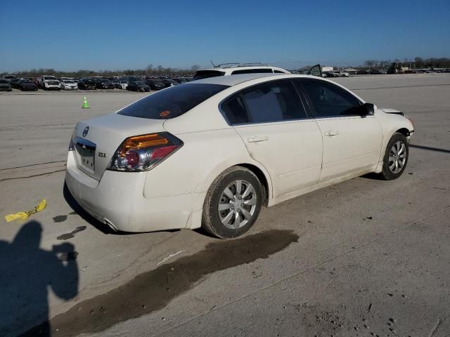 2010 Nissan Altima Base