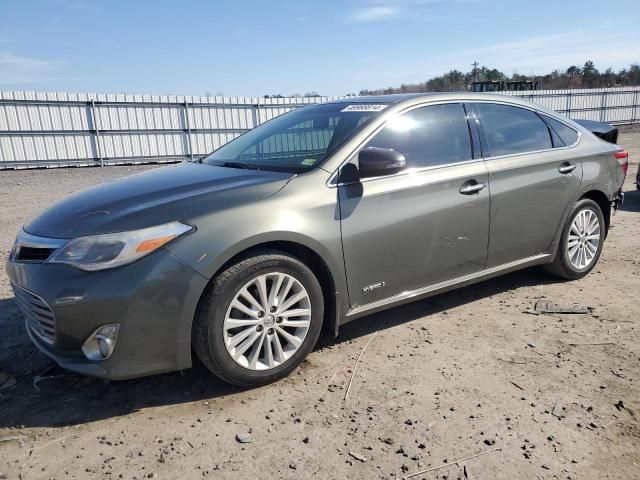 2013 Toyota Avalon Hybrid