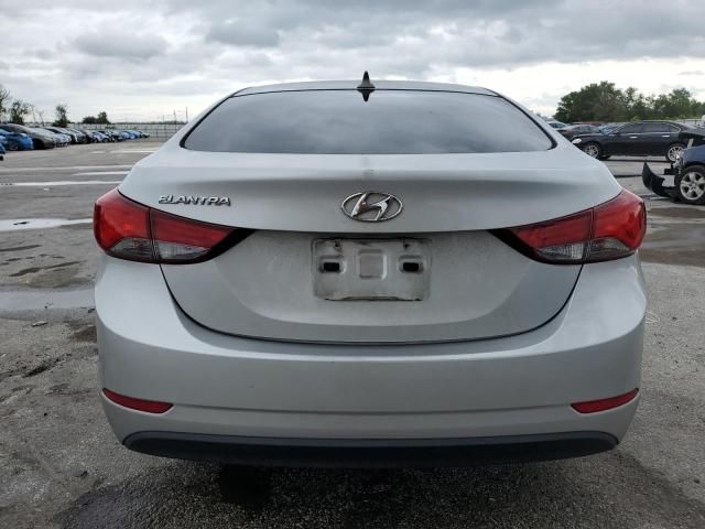 2015 Hyundai Elantra SE